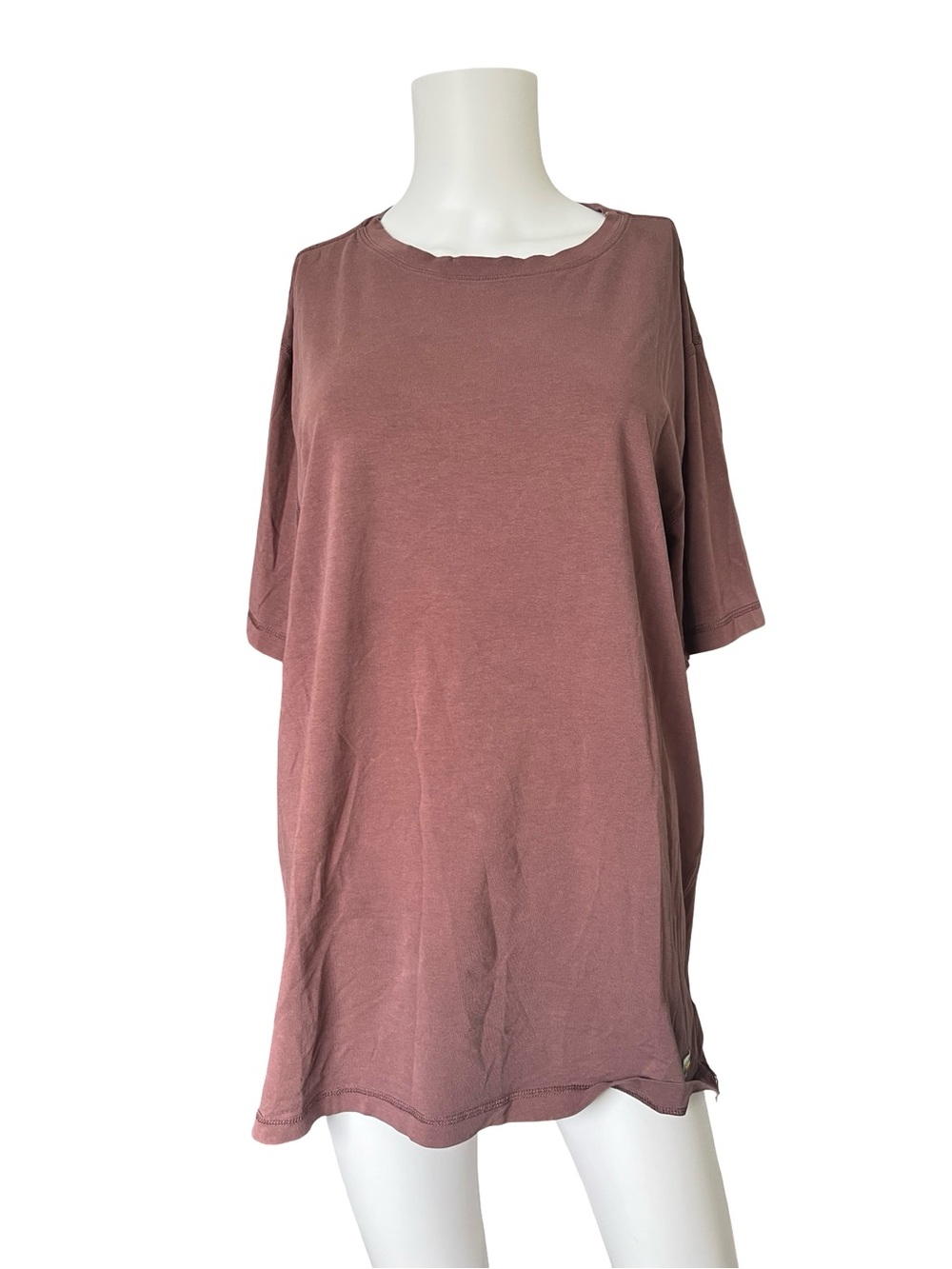 Vuori Short Sleeve Athletic T-shirt Crew Neck Pink Knit Activewear Mens